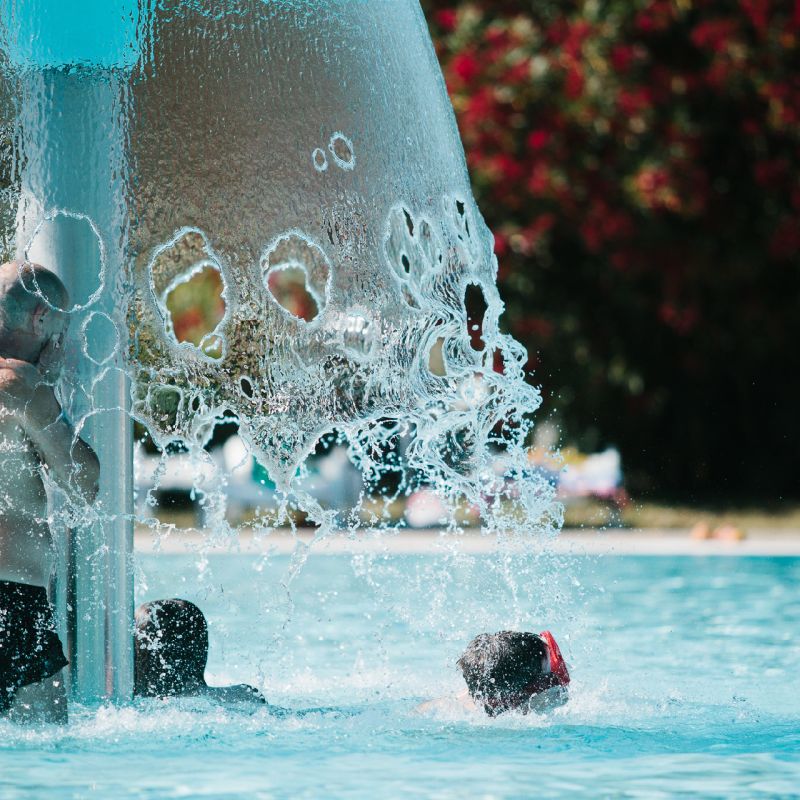 Fungo d'acqua situato nella piscina del parco acquatico del Villaggio Ca' Laguna